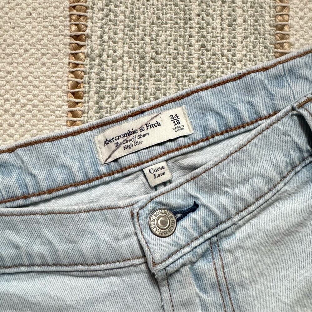 Abercrombie & Fitch Curve Love The Cut Off Light Blue Wash High Rise Shorts 34 - Picture 7 of 8
